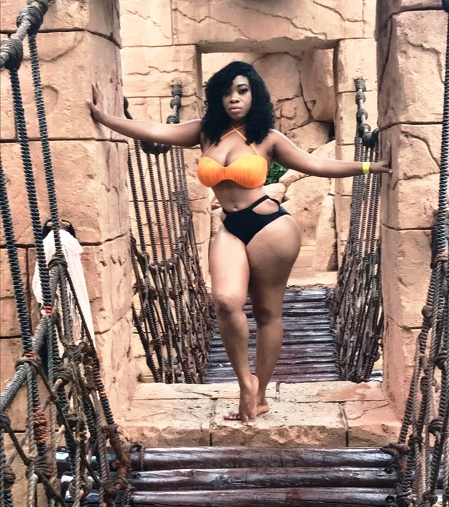 Photos: MOESHA BODUONG FLAUNTS HER BIBINI BODY IN SOUTH AFRICA – Nkonkonsa