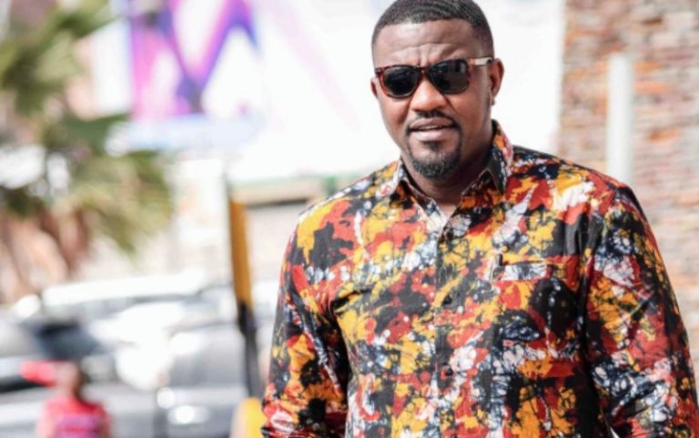 JOHN DUMELO, KALYBOS & OTHER CELEBS TO MEET FANS AT HUAWEI  FIRST EXPERIENCE CENTRE   