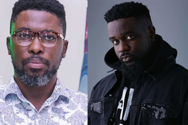 ‘THE HYPOCRISY’ – A Plus Descends On Sarkodie For Going Soft On Akufo-Adoo But Hard On Mahama