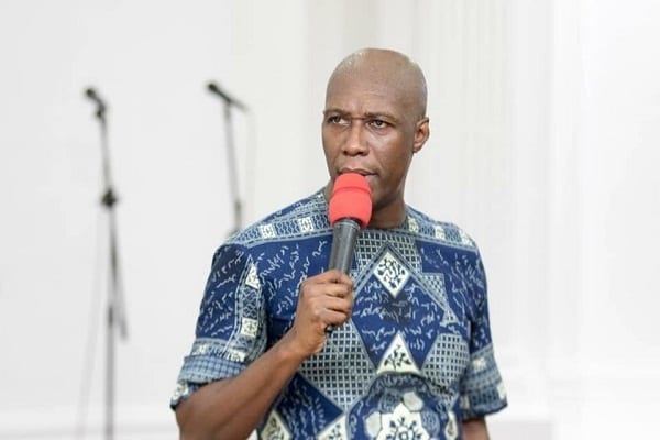 PROPHET KOFI ODURO MOCKS NIGEL GAISIE AND ALL PASTORS WHO COULDN’T PROPHESY DURING 31ST WATCH NIGHT SERVICES –[VIDEO]