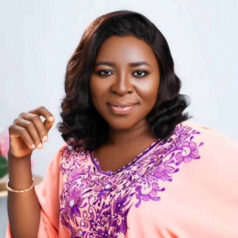 I’M SINGLE AND WAITING FOR GOD’S APPOINTED TIME – Lady Ophelia
